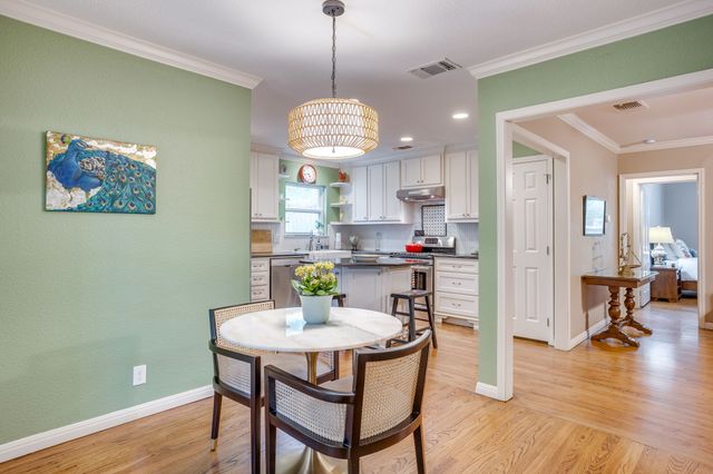 6304 Locke Avenue, Fort Worth, TX 76116