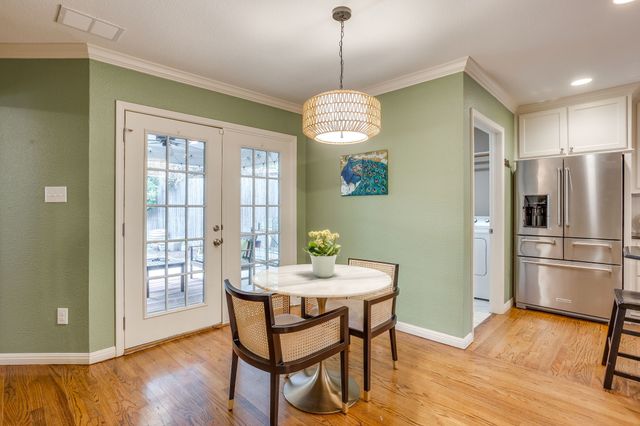 6304 Locke Avenue, Fort Worth, TX 76116