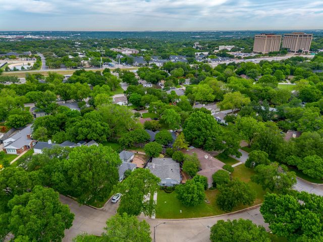 6304 Locke Avenue, Fort Worth, TX 76116