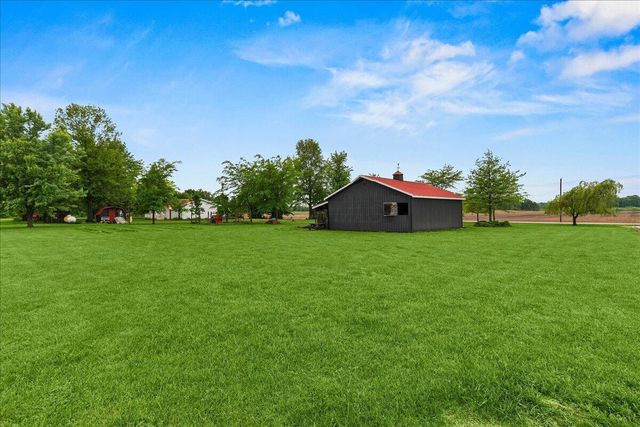 8111 Township Road 18, West Liberty, OH 43357