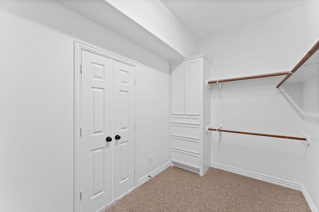 47 N Winsome Path Circle, The Woodlands, TX 77382