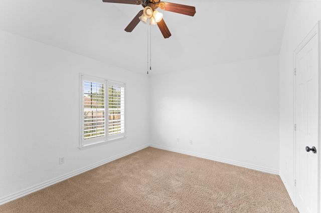 47 N Winsome Path Circle, The Woodlands, TX 77382