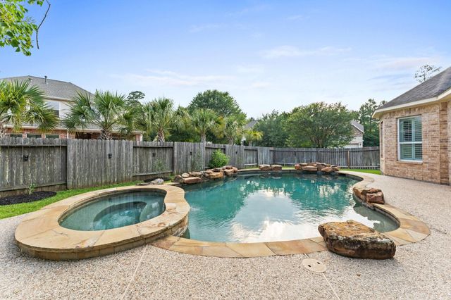 47 N Winsome Path Circle, The Woodlands, TX 77382
