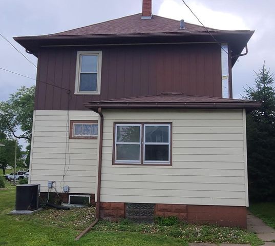 1432 9th Street, Moline, IL 61265