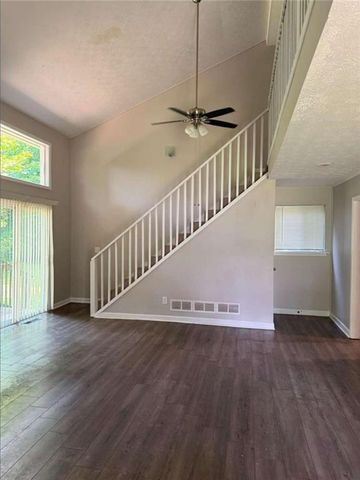 2425 Falls River Drive, Lithia Springs, GA 30122