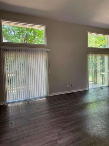 2425 Falls River Drive, Lithia Springs, GA 30122