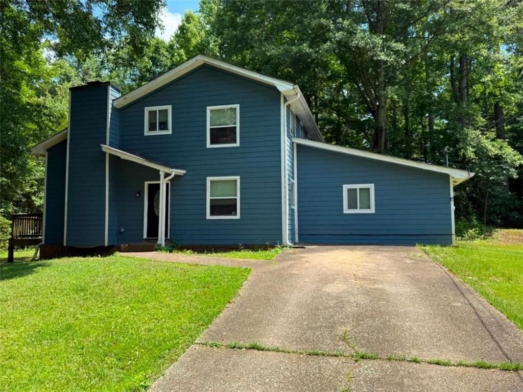 2425 Falls River Drive, Lithia Springs, GA 30122