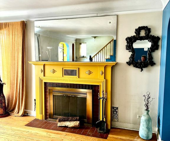 1706 E 83rd Street, Chicago, IL 60617