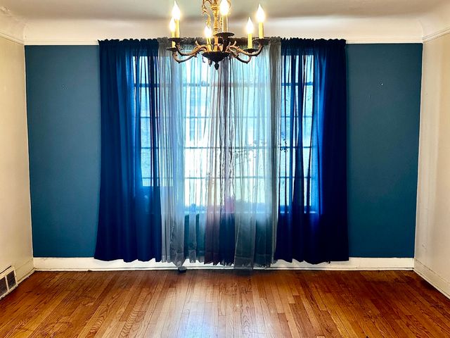 1706 E 83rd Street, Chicago, IL 60617