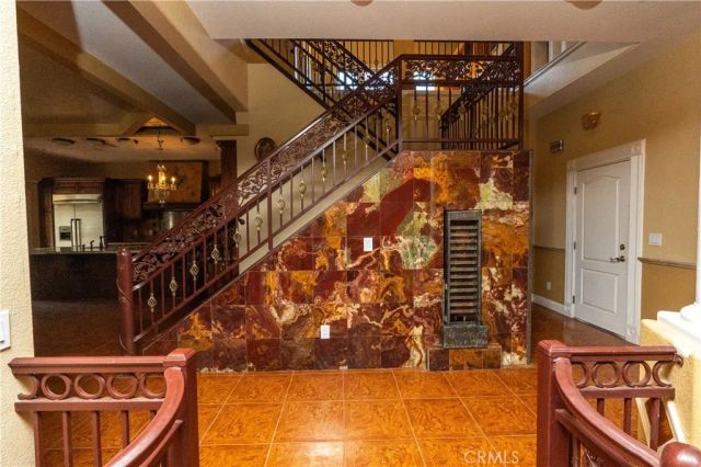 8360 Lakeshore Drive, Chowchilla, CA 93610