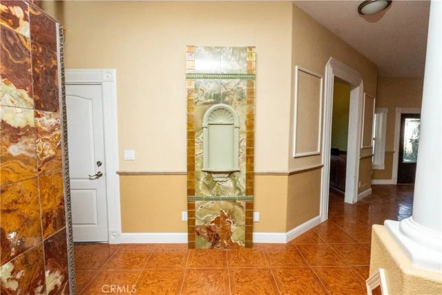 8360 Lakeshore Drive, Chowchilla, CA 93610