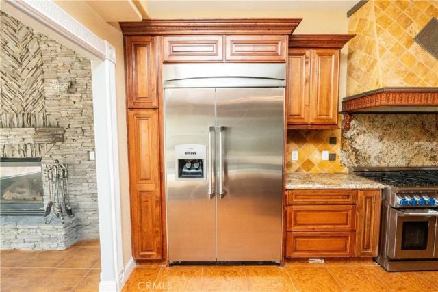 8360 Lakeshore Drive, Chowchilla, CA 93610