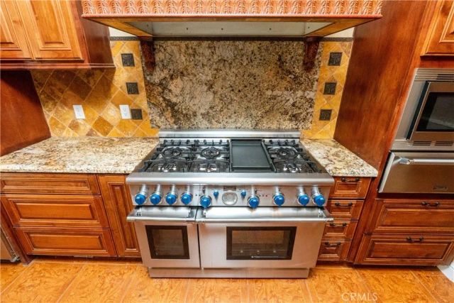 8360 Lakeshore Drive, Chowchilla, CA 93610