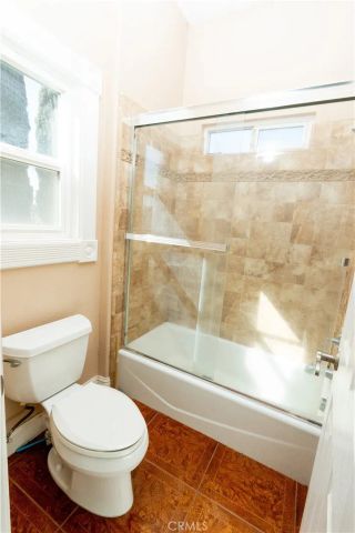 8360 Lakeshore Drive, Chowchilla, CA 93610