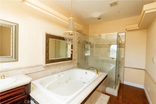 8360 Lakeshore Drive, Chowchilla, CA 93610