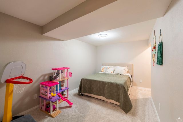 8886 Elderberry Run, Manhattan, KS 66502