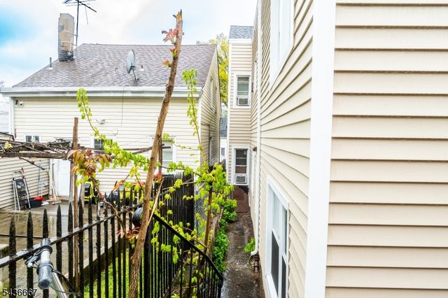 54 Bloomfield Ave, Paterson City, NJ 07503