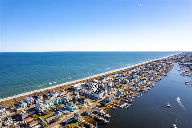 101 Seahorse Lane Unit D2, Carolina Beach, NC 28428