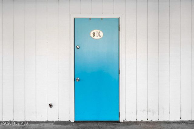 101 Seahorse Lane Unit D2, Carolina Beach, NC 28428