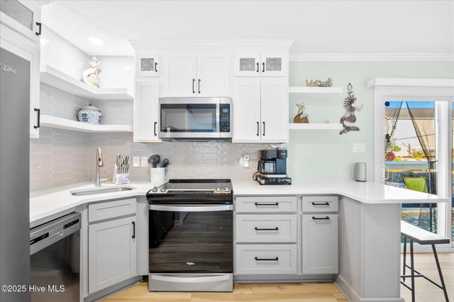 101 Seahorse Lane Unit D2, Carolina Beach, NC 28428