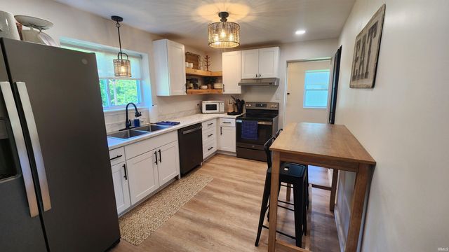 7100 W Co 575 S Road, French Lick, IN 47432