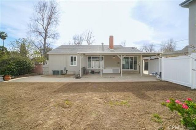 17023 Burton, Van Nuys, CA 91406