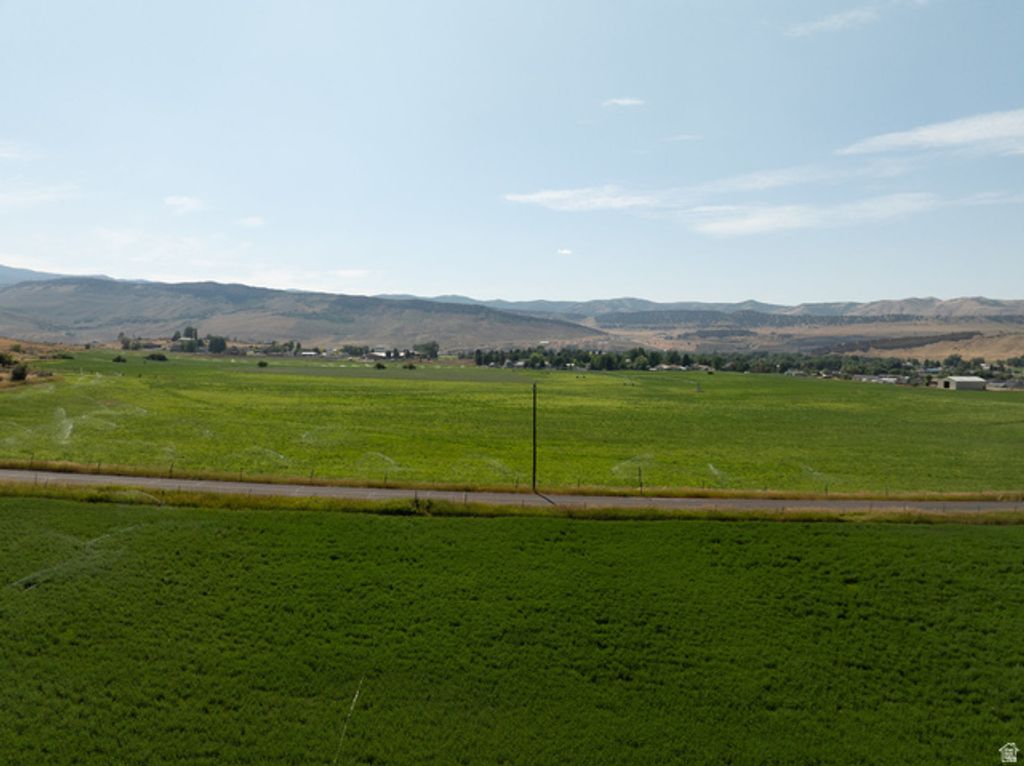Image 16 of property listing at 489 E BORDER STATION RD, Coalville, UT 84017