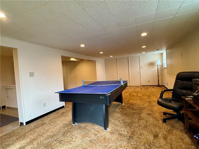 675 ROLLING GREEN DRIVE, Bethel Park, PA 15102