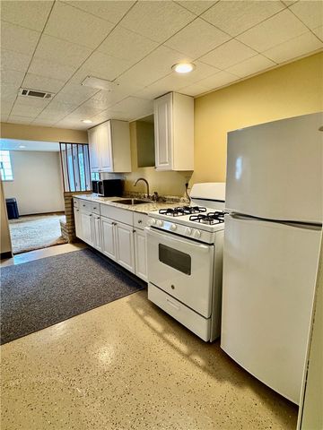 675 ROLLING GREEN DRIVE, Bethel Park, PA 15102