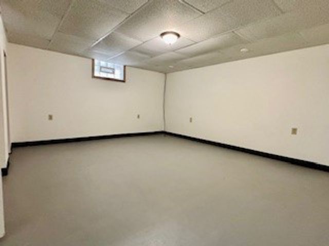 675 ROLLING GREEN DRIVE, Bethel Park, PA 15102