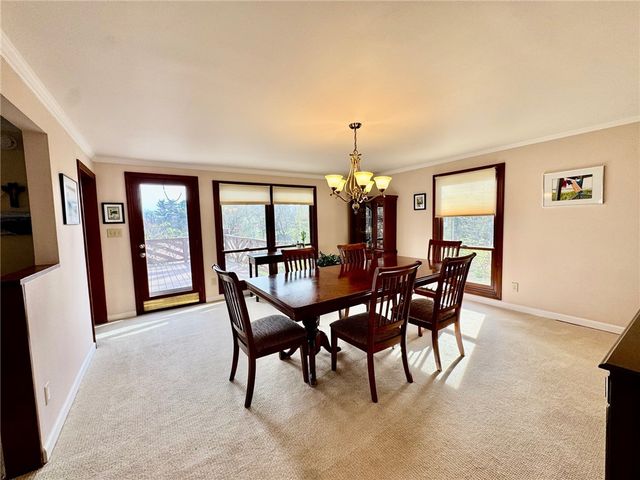 675 ROLLING GREEN DRIVE, Bethel Park, PA 15102