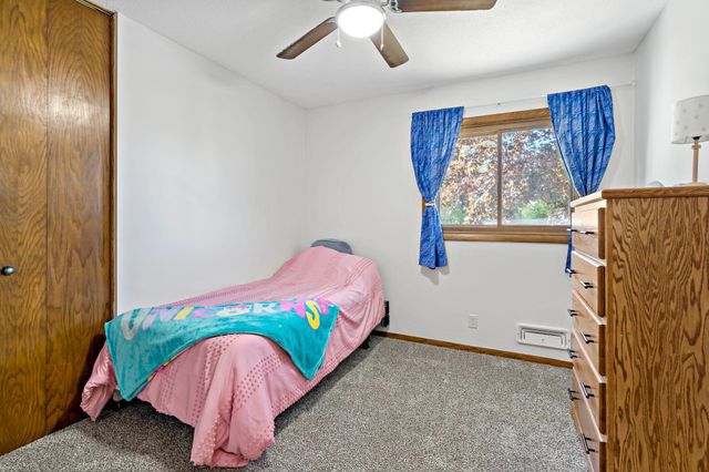 13373 Foliage Avenue, Apple Valley, MN 55124