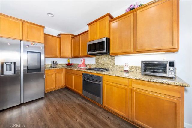 11239 Scarlet Ave, Adelanto, CA 92301