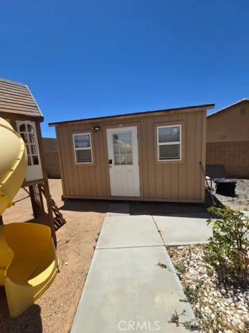 11239 Scarlet Ave, Adelanto, CA 92301