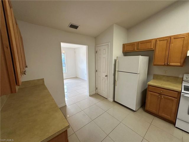 119 Columbus AVE, Lehigh Acres, FL 33936
