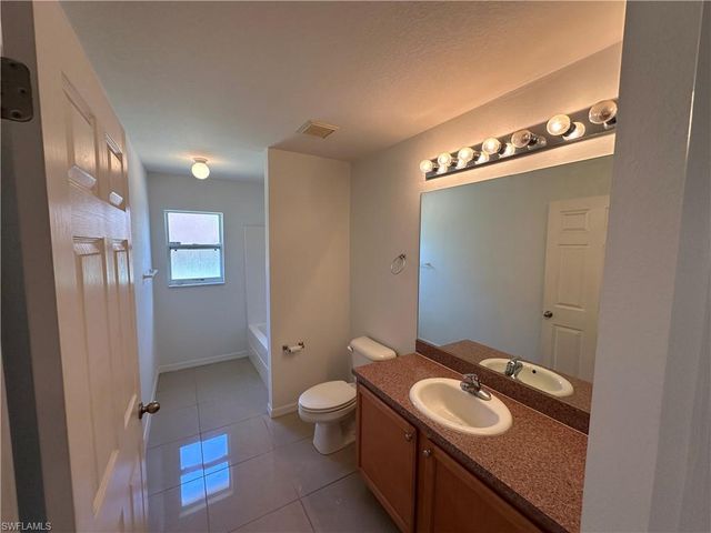 119 Columbus AVE, Lehigh Acres, FL 33936