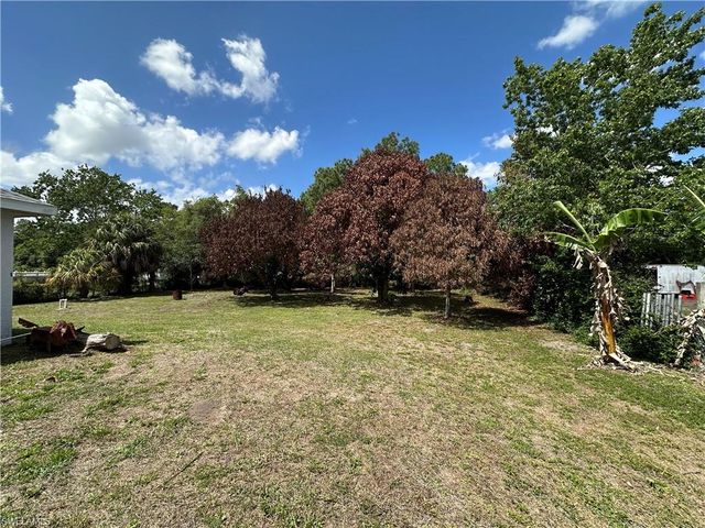 119 Columbus AVE, Lehigh Acres, FL 33936