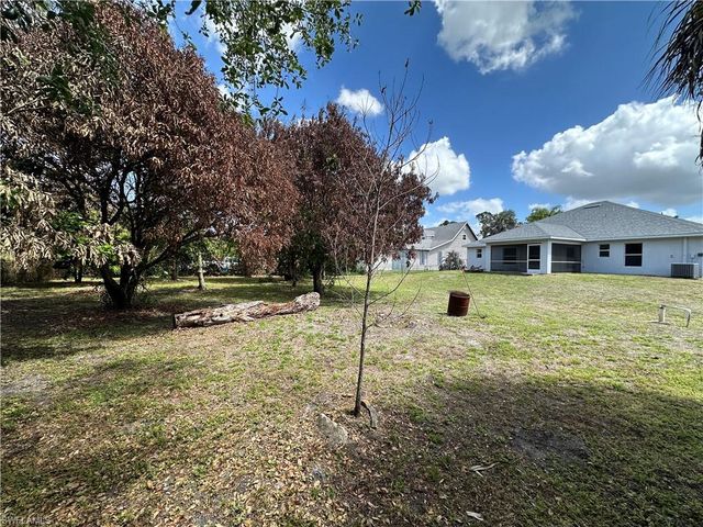 119 Columbus AVE, Lehigh Acres, FL 33936