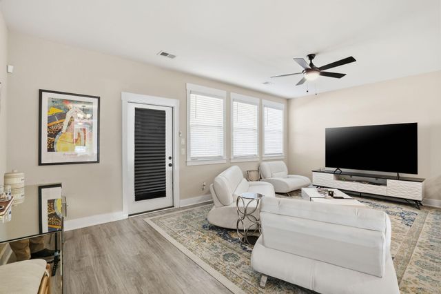 7734 Park Gate Drive, North Charleston, SC 29418