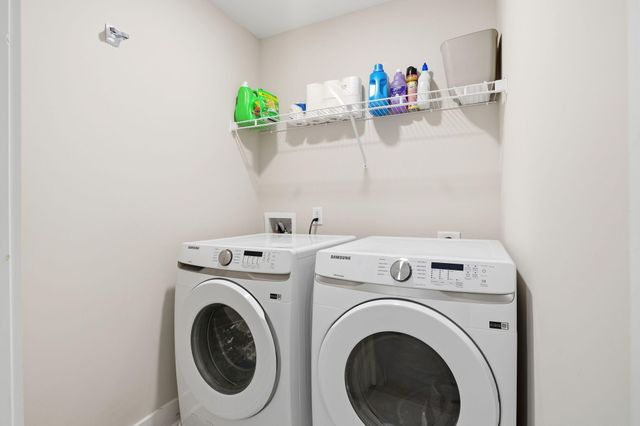 7734 Park Gate Drive, North Charleston, SC 29418