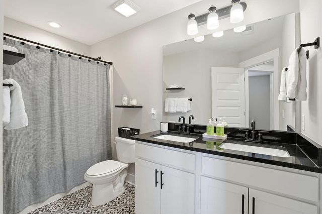 7734 Park Gate Drive, North Charleston, SC 29418