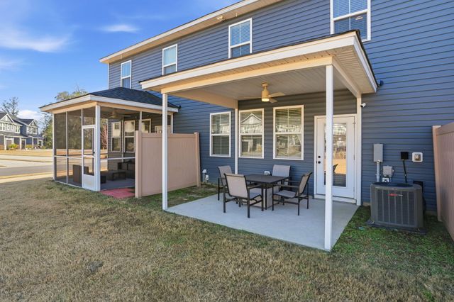 7734 Park Gate Drive, North Charleston, SC 29418