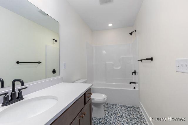 6110 Stahl Drive 14, Fruitport Twp, MI 49456