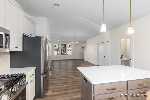 6110 Stahl Drive 14, Fruitport Twp, MI 49456