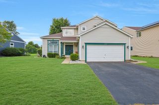 1155 Heavens Gate, Lake In The Hills, IL 60156