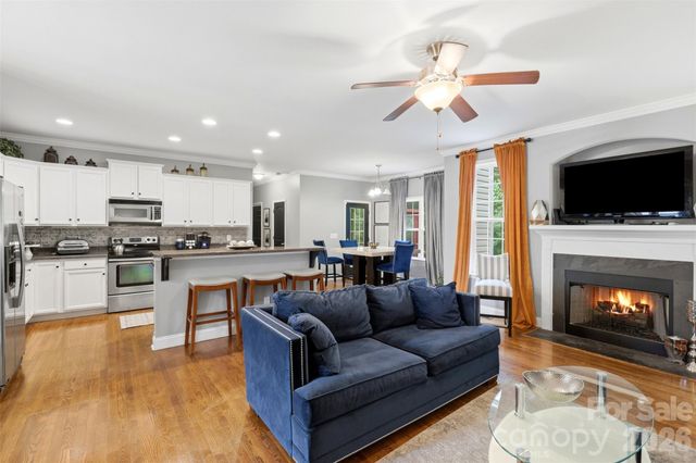 4550 Chestwood Court, Rock Hill, SC 29732