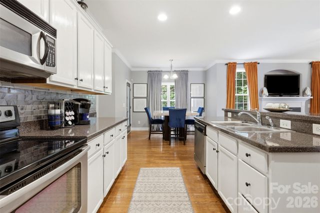 4550 Chestwood Court, Rock Hill, SC 29732