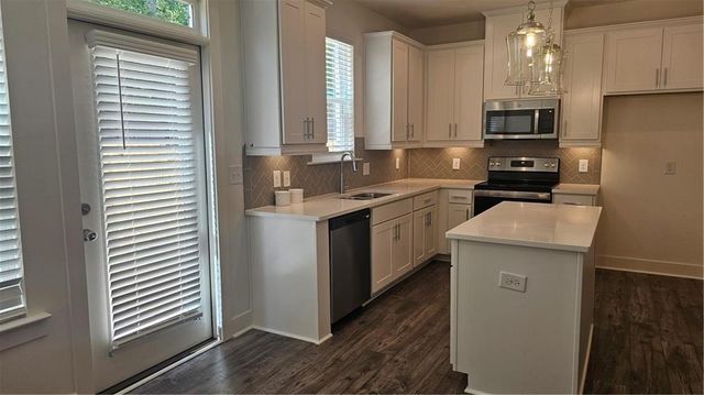 153 Auburn Valley Way, Auburn, GA 30011