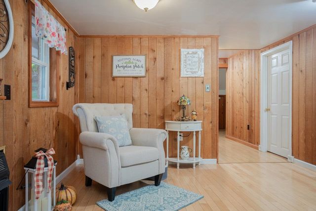 279 HELMS RD, Stanley, VA 22851