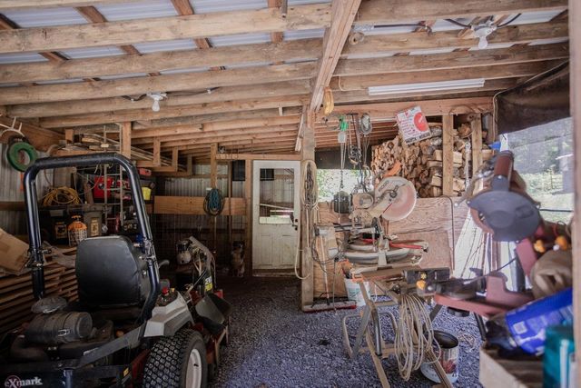 279 HELMS RD, Stanley, VA 22851